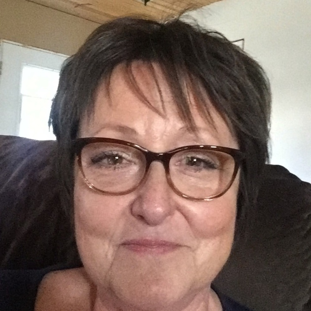 Meet your Posher, Linda